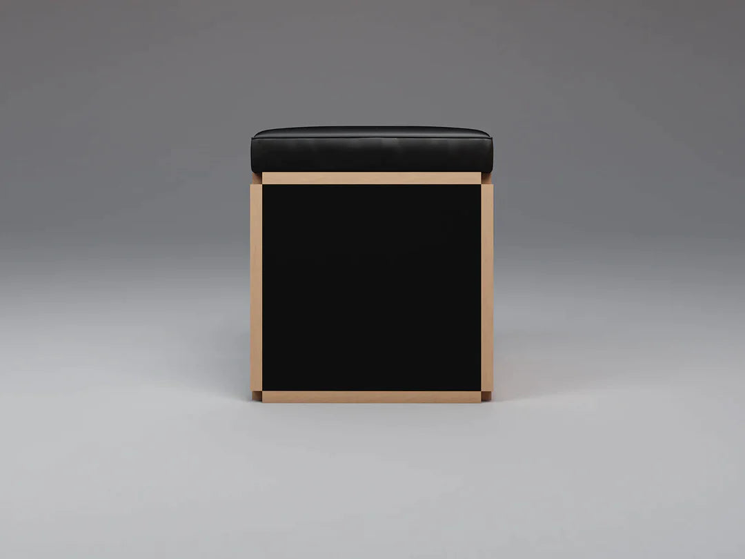 Single seat stool