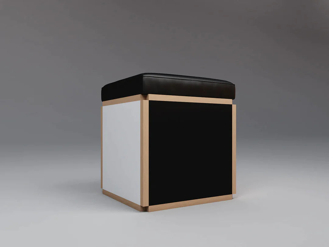 Single seat stool